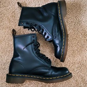 Dr. Martens black